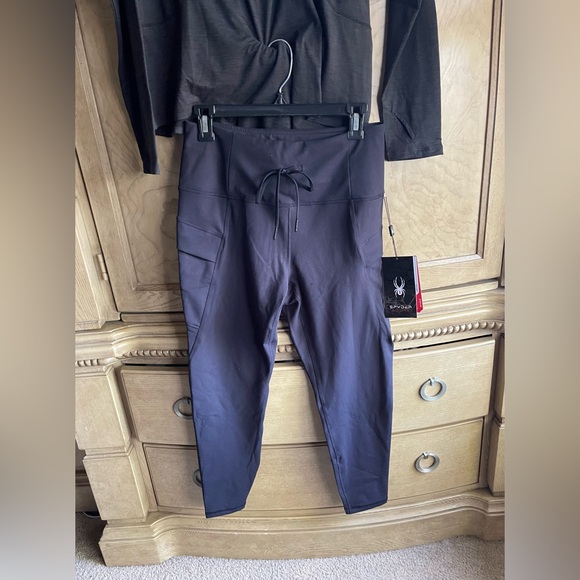 SPYDER Set 🔥Brushed Active Top and cargo leggings - Picture 8 of 11